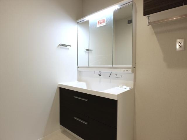  東海道本線/静岡駅 徒歩11分 2階 1年未満