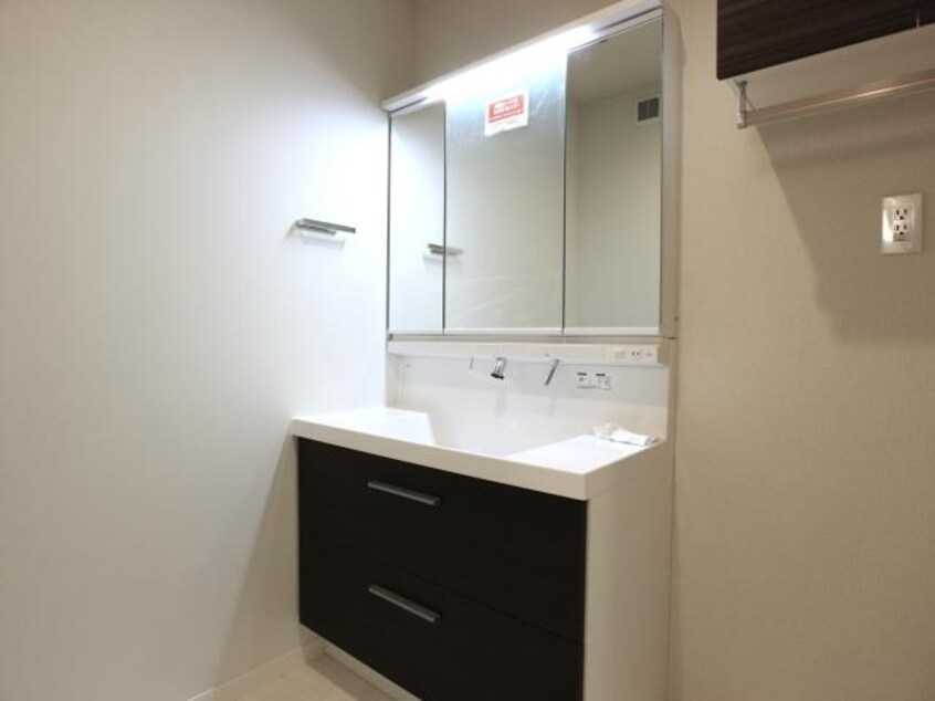  東海道本線/静岡駅 徒歩11分 2階 1年未満