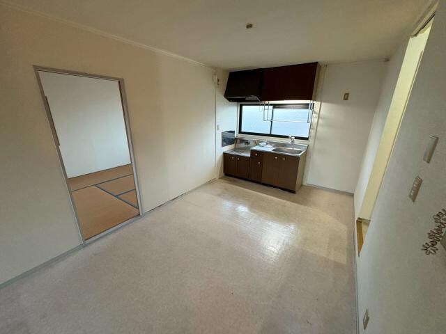  東海道本線/焼津駅 バス13分小川港南下車:停歩5分 2階 築35年