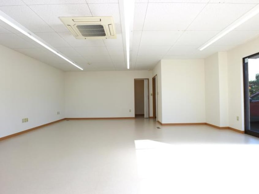  東海道本線/静岡駅 バス21分高松下車:停歩1分 1階 築36年