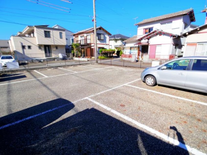  東海道本線/静岡駅 バス21分松富下車:停歩4分 1階 築25年
