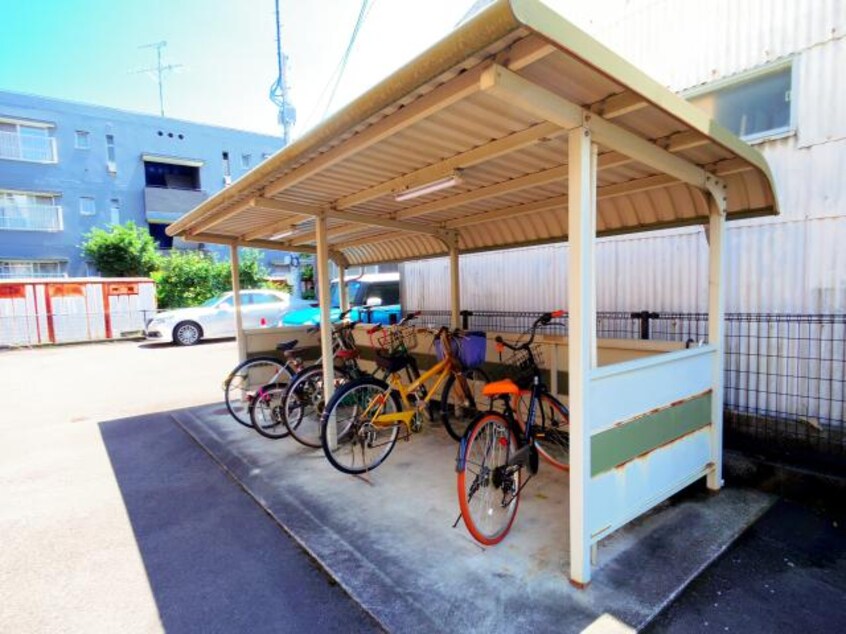  東海道本線/静岡駅 バス16分市立高校前下車:停歩1分 2階 築28年