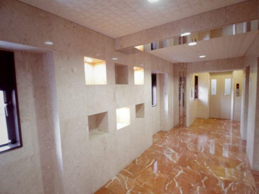  東海道本線/静岡駅 徒歩14分 7階 築27年