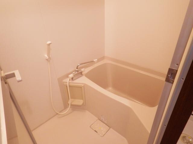  東海道本線/静岡駅 バス22分賤機南小学校前下車:停歩6分 4階 築25年