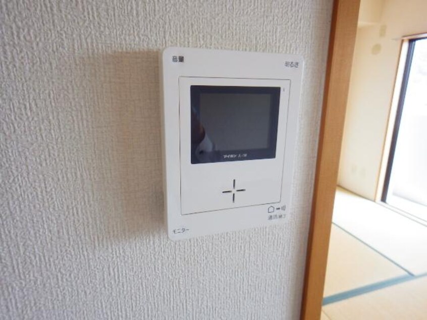  東海道本線/静岡駅 バス22分賤機南小学校前下車:停歩6分 4階 築25年