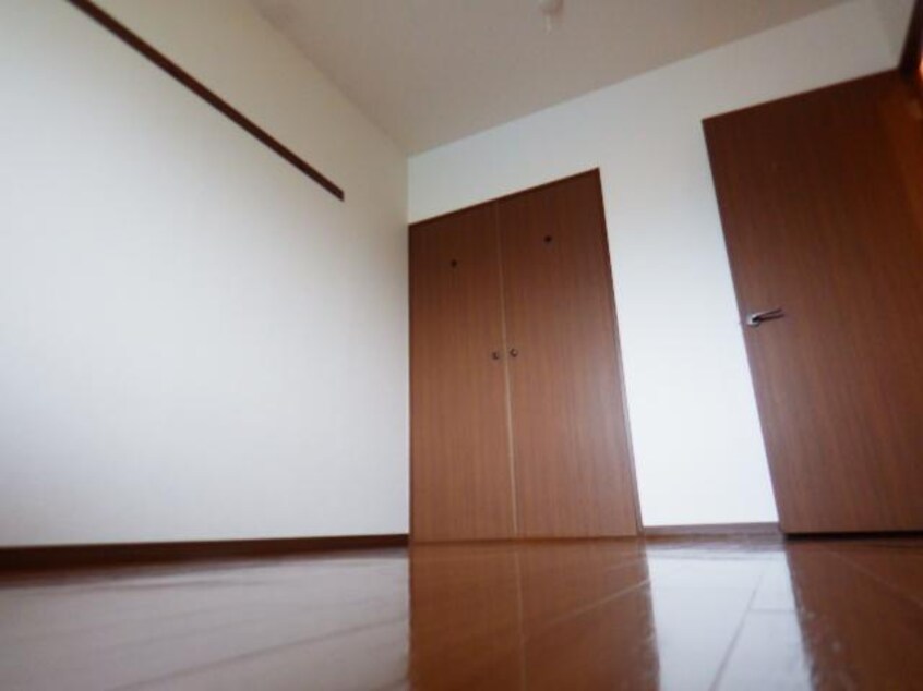  東海道本線/静岡駅 バス22分賤機南小学校前下車:停歩6分 4階 築25年