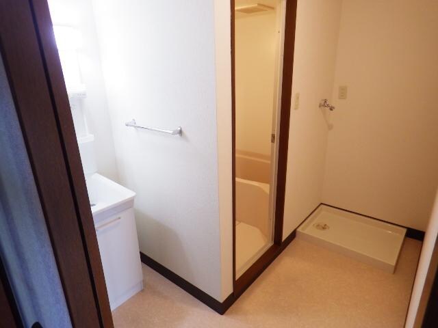  東海道本線/静岡駅 バス22分賤機南小学校前下車:停歩6分 4階 築25年