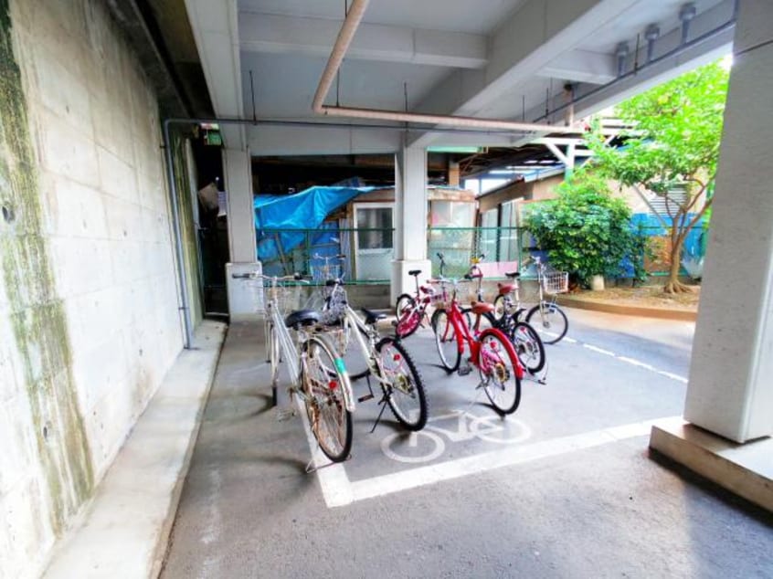  東海道本線/安倍川駅 徒歩26分 2階 築37年