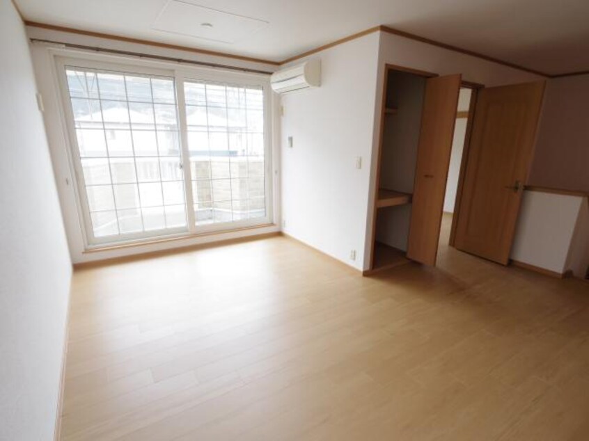  静鉄バス（静岡市）/服織小学校入口 徒歩2分 2階 築21年