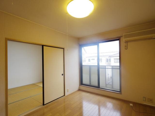  東海道本線/静岡駅 バス20分御新田下車:停歩2分 1階 築27年