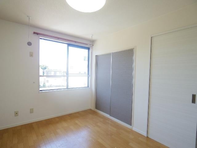  東海道本線/静岡駅 バス20分御新田下車:停歩6分 2階 築32年