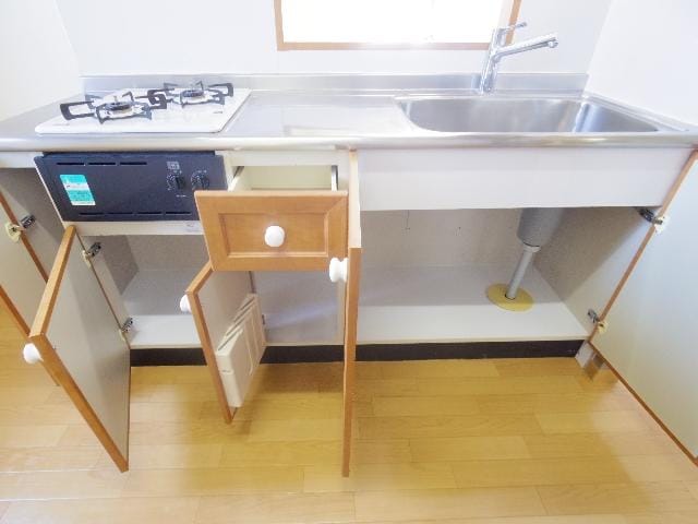  東海道本線/静岡駅 バス20分御新田下車:停歩6分 2階 築32年