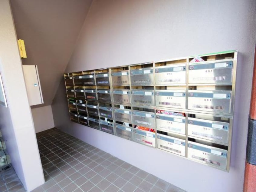  東海道本線/安倍川駅 徒歩20分 4階 築25年