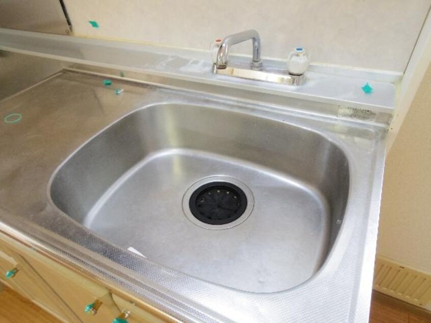  静岡鉄道静岡清水線/新静岡駅 バス19分御新田上下車:停歩8分 2階 築28年