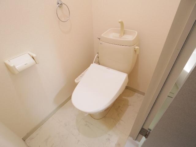  東海道本線/静岡駅 バス20分平和町下車:停歩3分 2階 築30年