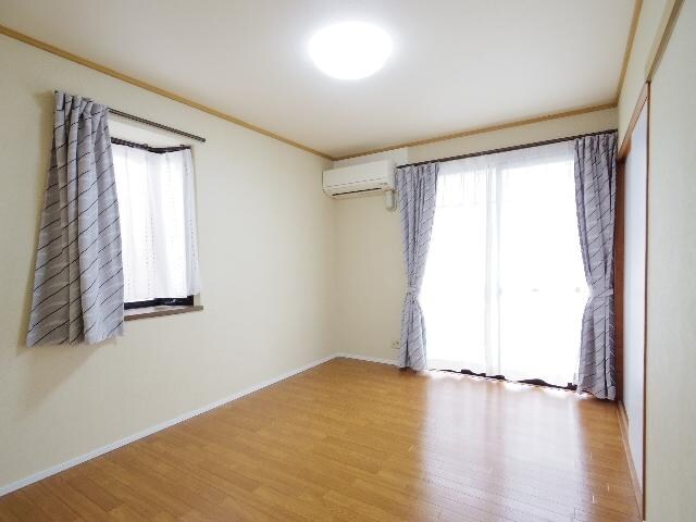  東海道本線/安倍川駅 徒歩27分 2階 築33年