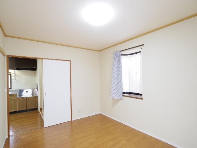  東海道本線/安倍川駅 徒歩27分 2階 築33年