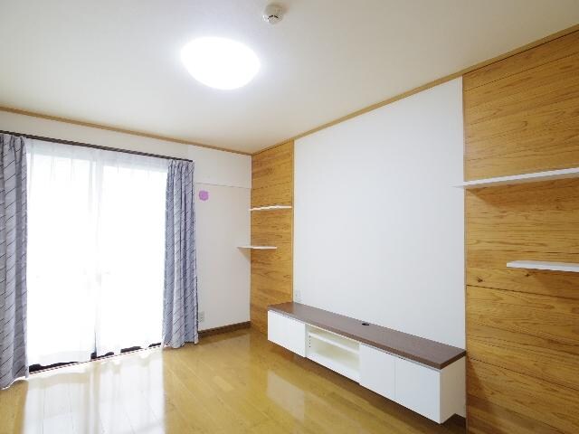  東海道本線/安倍川駅 徒歩27分 2階 築33年