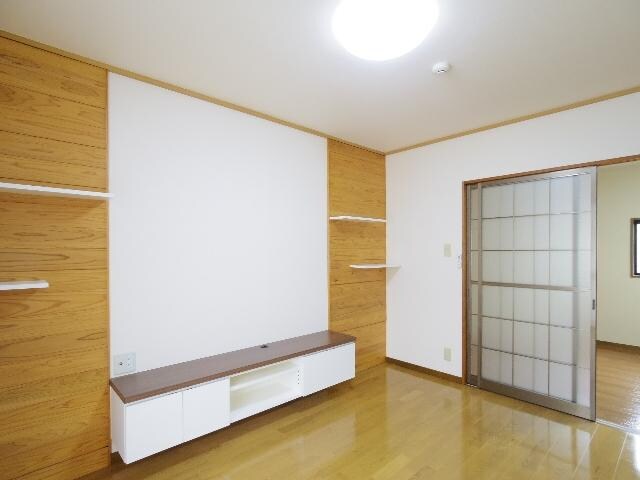  東海道本線/安倍川駅 徒歩27分 2階 築33年