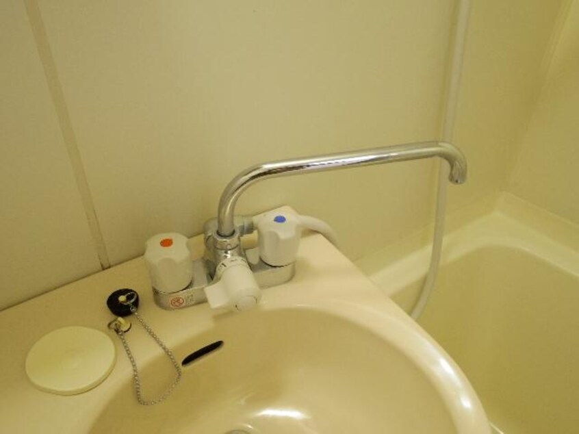  東海道本線/安倍川駅 徒歩27分 2階 築33年