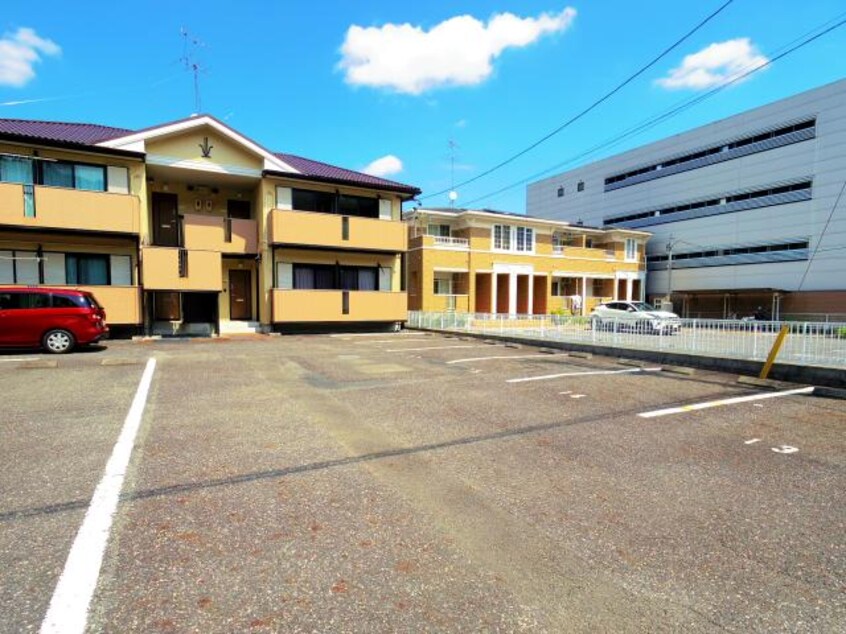  東海道本線/静岡駅 バス26分県工業技術研究所下車:停歩1分 1階 築22年