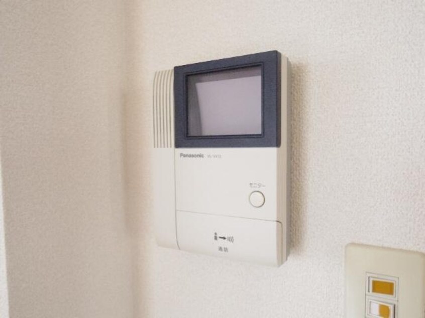  東海道本線/静岡駅 バス26分県工業技術研究所下車:停歩1分 1階 築22年