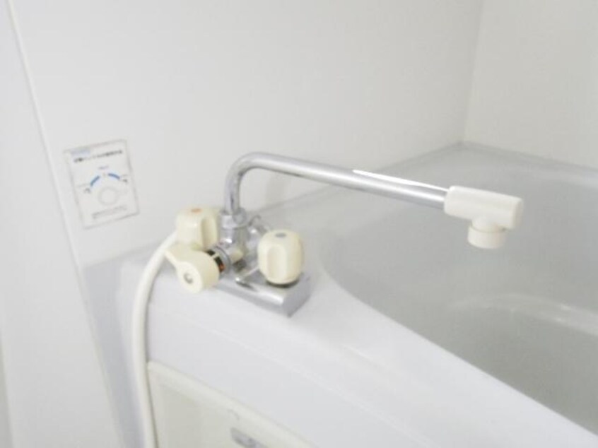  東海道本線/静岡駅 バス26分県工業技術研究所下車:停歩1分 1階 築22年