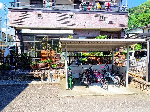  東海道本線/静岡駅 バス22分賤機南小学校前下車:停歩2分 2階 築20年