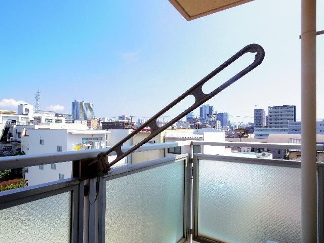  東海道本線/静岡駅 バス15分本通六丁目下車:停歩5分 4階 築40年