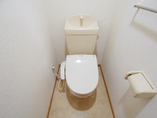  東海道本線/静岡駅 バス22分秋山町下車:停歩8分 1階 築21年