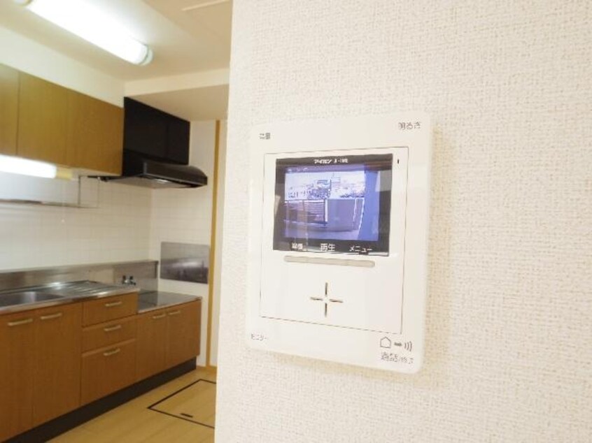  東海道本線/静岡駅 バス22分秋山町下車:停歩8分 1階 築21年