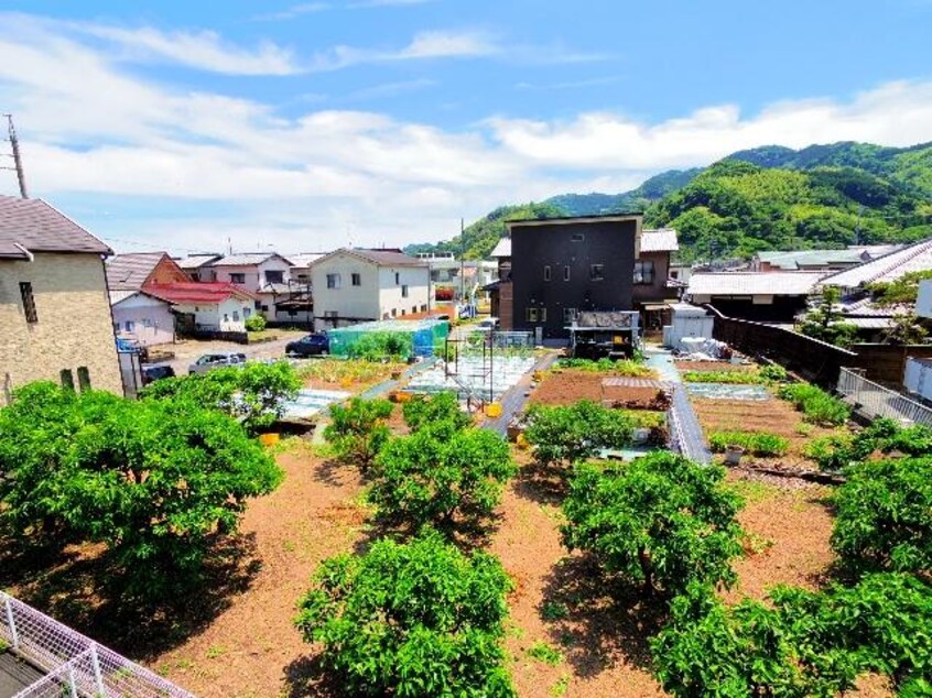  東海道本線/静岡駅 バス31分新丸子下車:停歩5分 2階 築19年