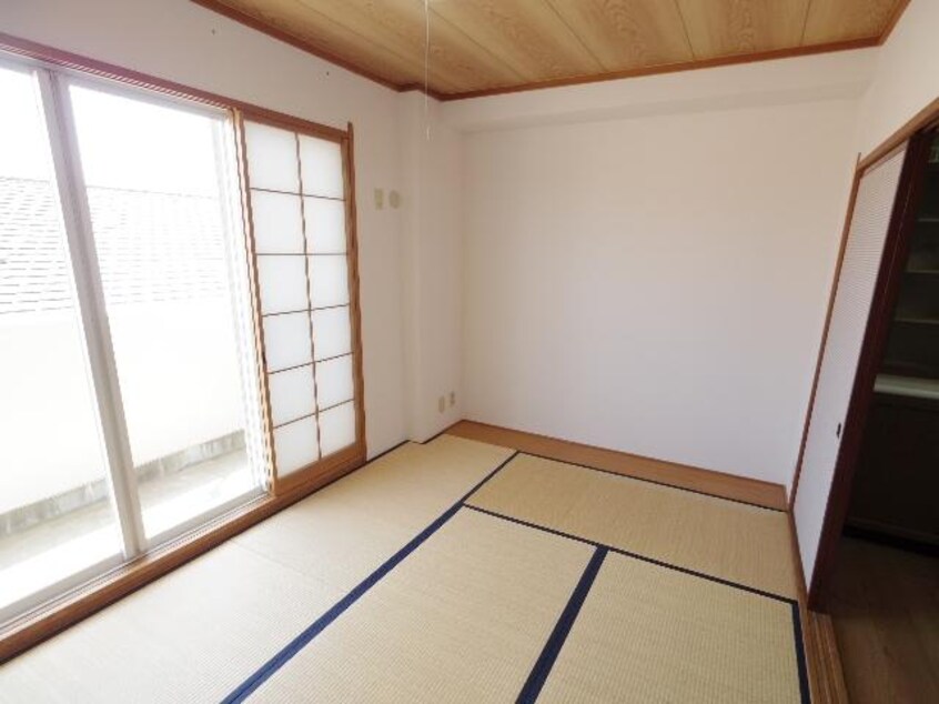  東海道本線/静岡駅 バス21分中電社宅前下車:停歩3分 3階 築34年