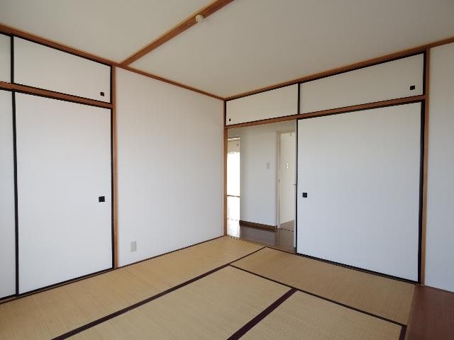  東海道本線/安倍川駅 徒歩24分 4階 築33年