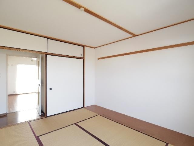  東海道本線/安倍川駅 徒歩24分 4階 築33年