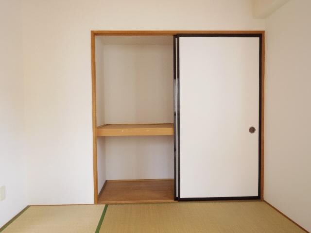  東海道本線/静岡駅 バス19分柳新田下車:停歩4分 1階 築25年