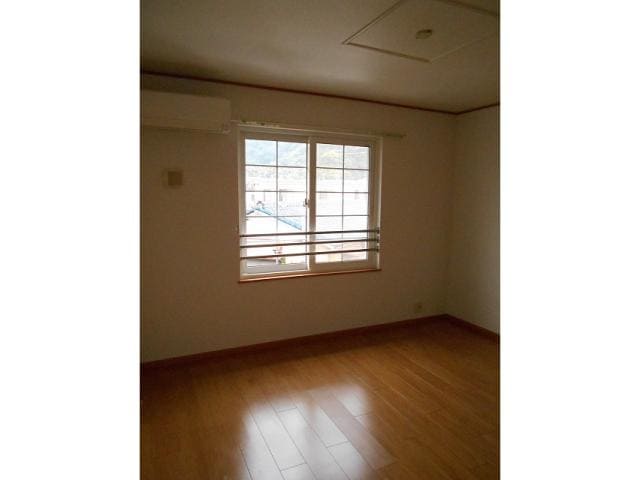  東海道本線/静岡駅 バス24分向敷地下車:停歩2分 2階 築20年