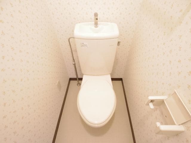  東海道本線/静岡駅 バス17分籠上下車:停歩2分 4階 築24年