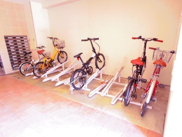  東海道本線/静岡駅 徒歩17分 5階 築19年