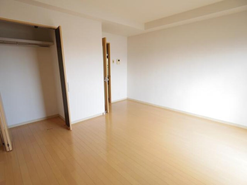  東海道本線/静岡駅 徒歩17分 5階 築19年