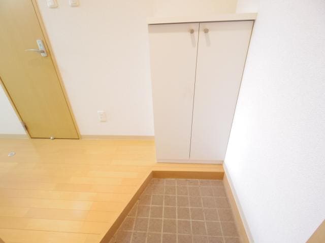  東海道本線/静岡駅 徒歩17分 5階 築19年