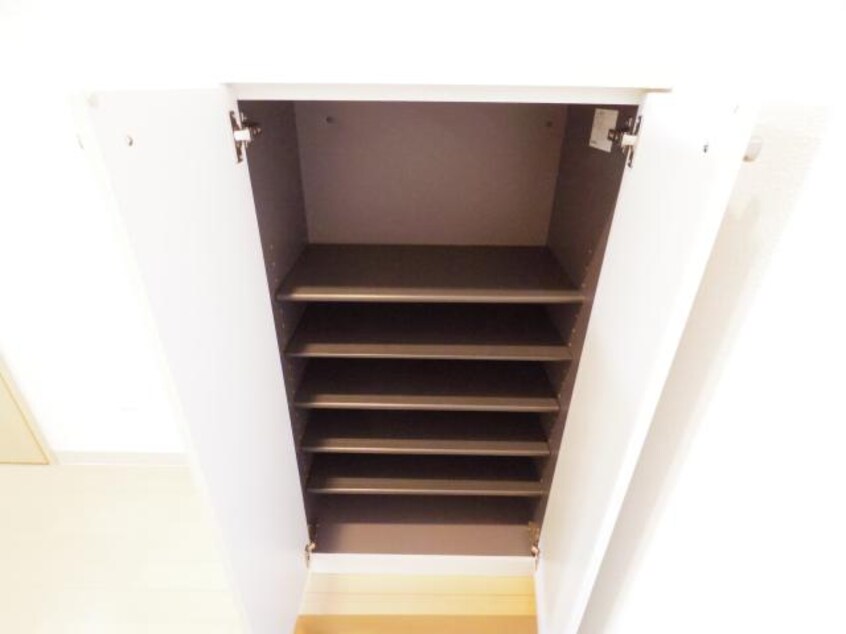  東海道本線/静岡駅 徒歩17分 5階 築19年