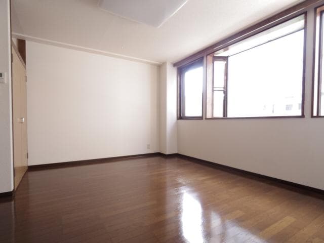  静岡鉄道静岡清水線/日吉町駅 徒歩3分 2階 築32年