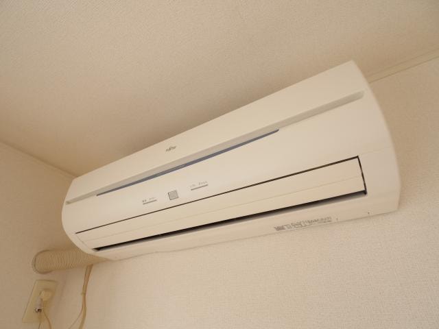  東海道本線/静岡駅 バス28分丸子団地入口下車:停歩4分 1階 築18年