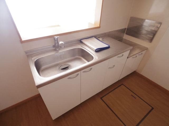  東海道本線/静岡駅 バス28分丸子団地入口下車:停歩4分 1階 築18年