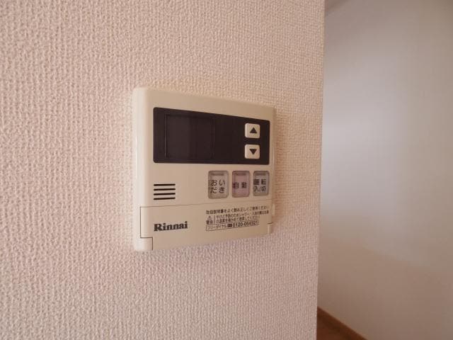  東海道本線/静岡駅 バス28分丸子団地入口下車:停歩4分 1階 築18年