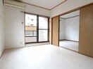  東海道本線/静岡駅 バス20分柳新田西下車:停歩4分 1階 築31年