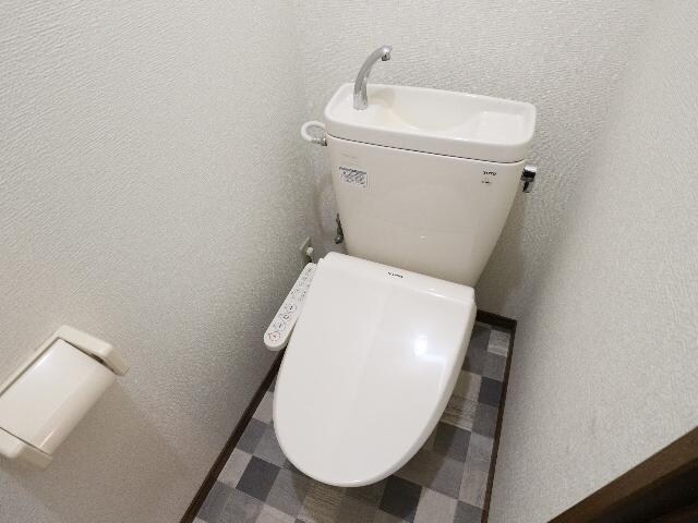  東海道本線/静岡駅 バス20分柳新田西下車:停歩4分 1階 築31年