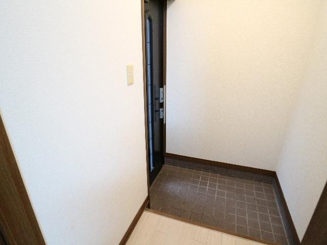  東海道本線/静岡駅 バス20分柳新田西下車:停歩4分 1階 築31年