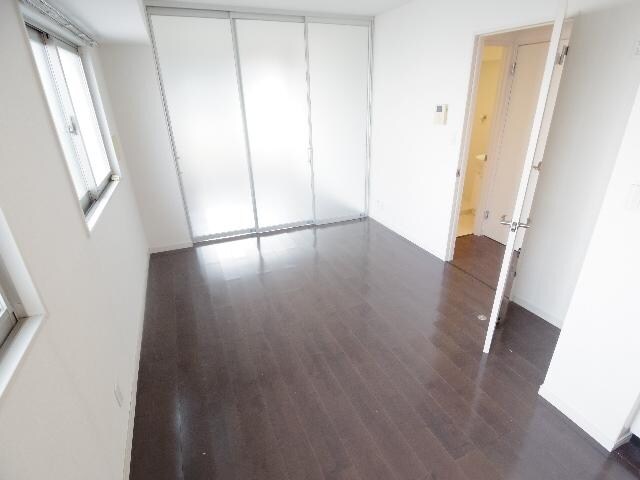  東海道本線/静岡駅 徒歩15分 3階 築17年